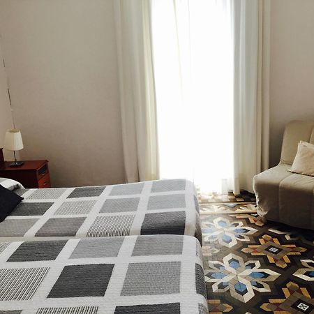 Hostal Eixample Barcelona Pokój zdjęcie